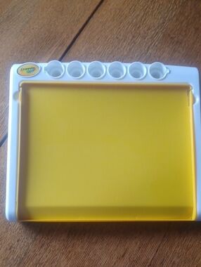 Crayola Yellow Kids Art Tray with Paint Cup Holders/marker Holders